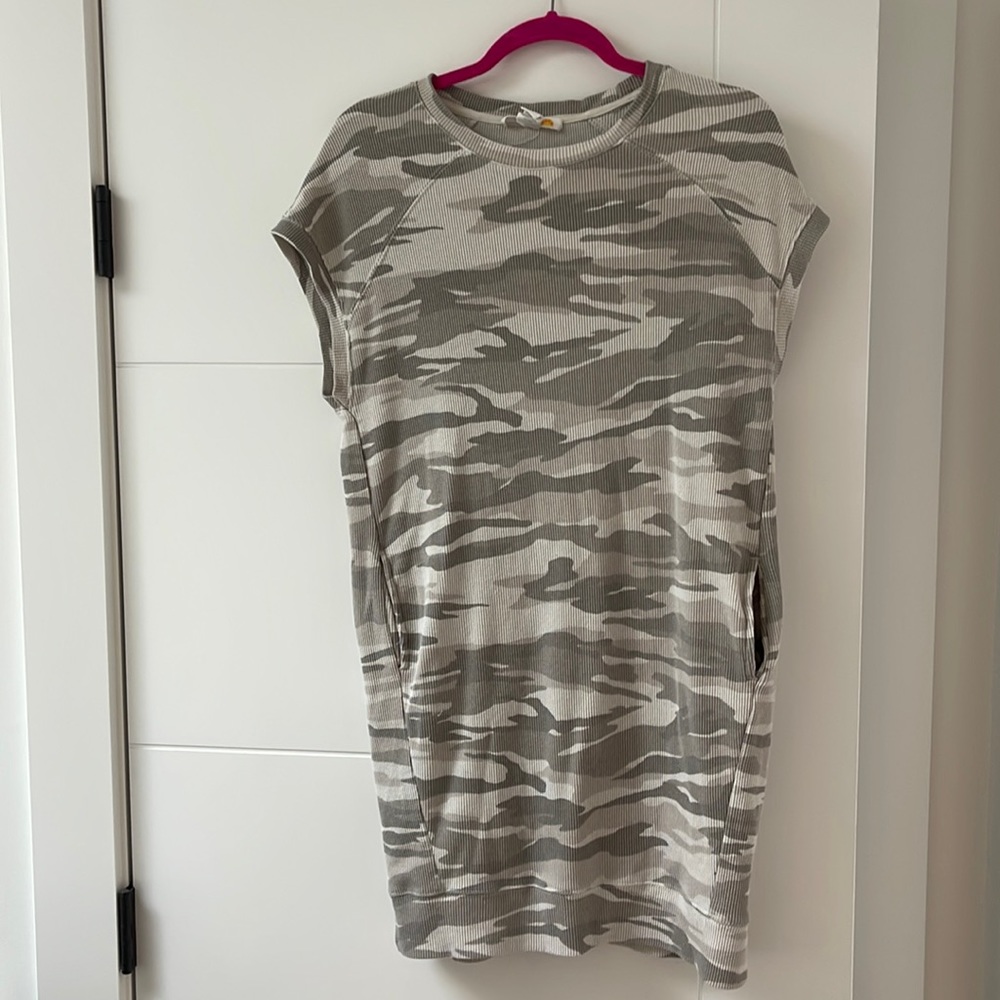 White and grey camo dress size small